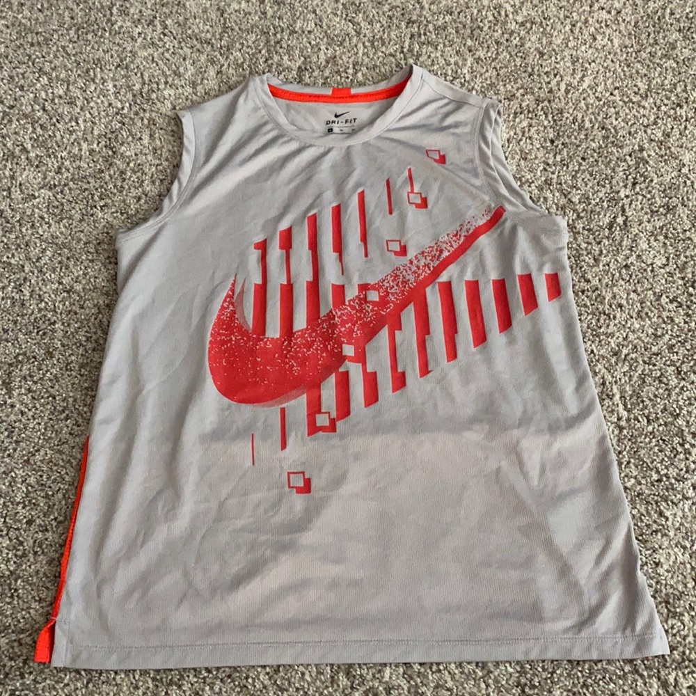 Nike Boys Tank